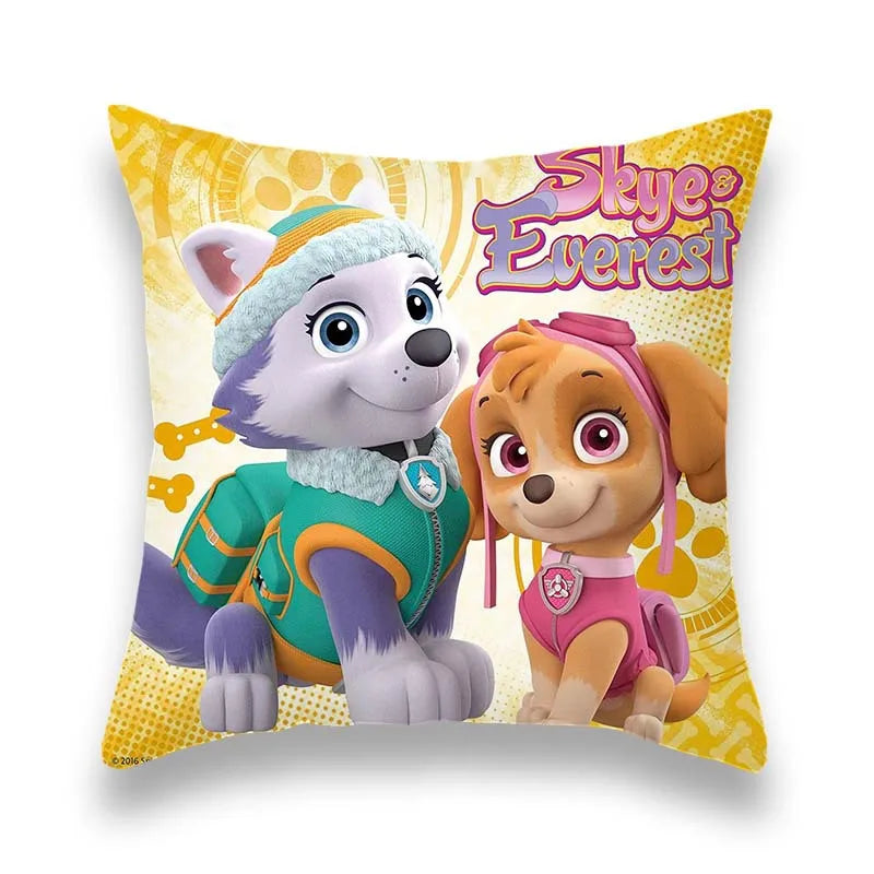 Coussin carré jaune Pat Patrouille avec Everest et Stella, housse imprimée