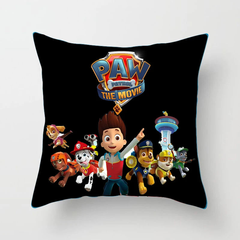 Coussin noir Pat Patrouille avec emblème «The Movie» et chiots