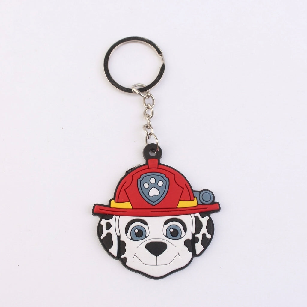 Porte-clés Marcus Pat Patrouille : tête de chien avec casque de pompier rouge.