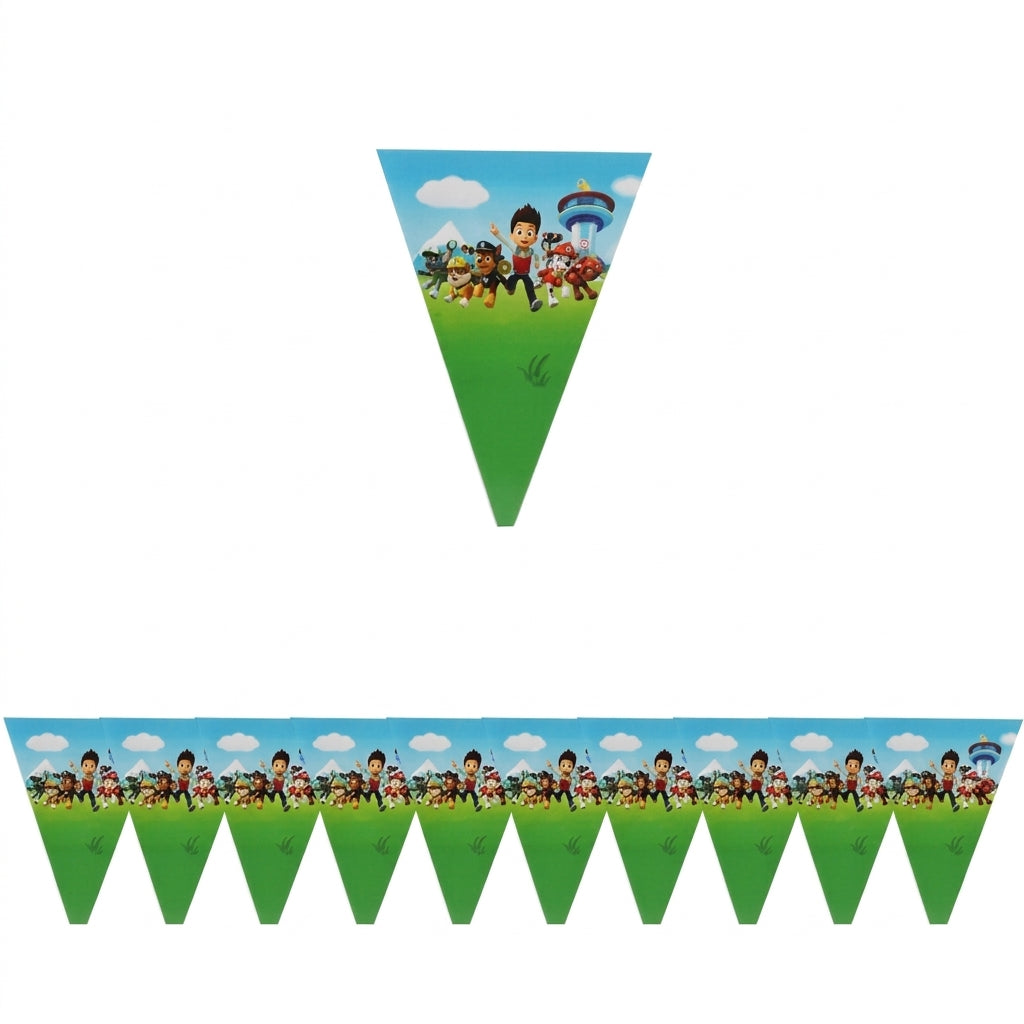 Guirlande d’anniversaire Pat Patrouille avec fanions triangulaires verts et ciel bleu.
