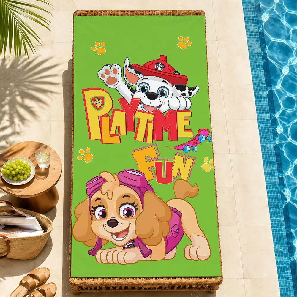 Serviette de plage rectangulaire verte à motif Stella Pat Patrouille et bordure tressée