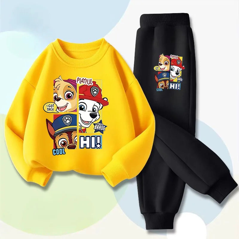 Ensemble sweat jaune et pantalon de jogging noir, motif chiots multicolore «HI»