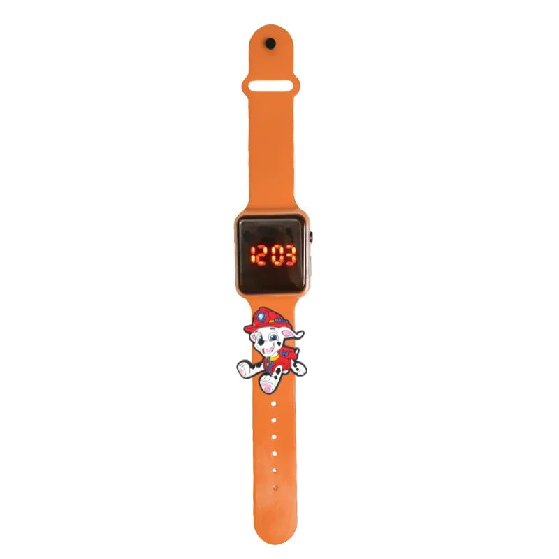 Montre LED enfant Pat Patrouille, bracelet orange en silicone, écran digital rouge.