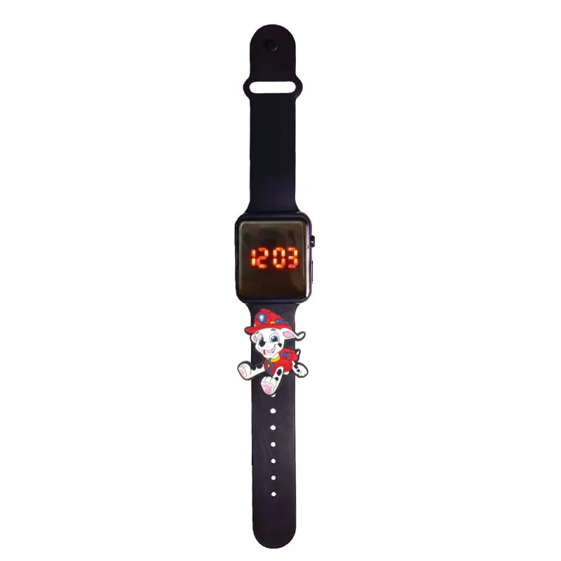 Montre LED enfant Pat Patrouille, bracelet noir en silicone, écran digital rouge.