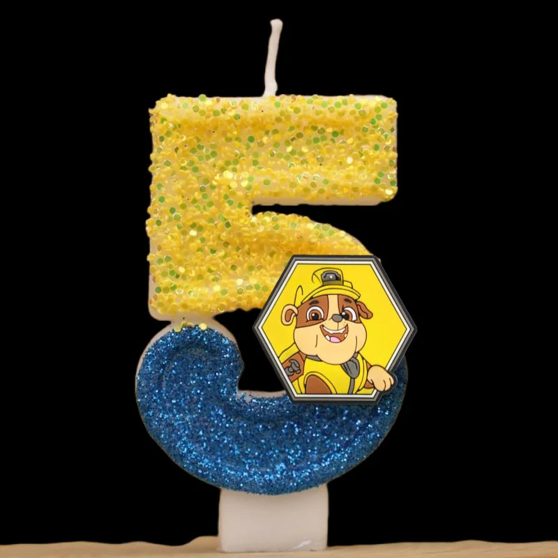 Bougie d’anniversaire chiffre 5 pailleté jaune et bleu, écusson Ruben