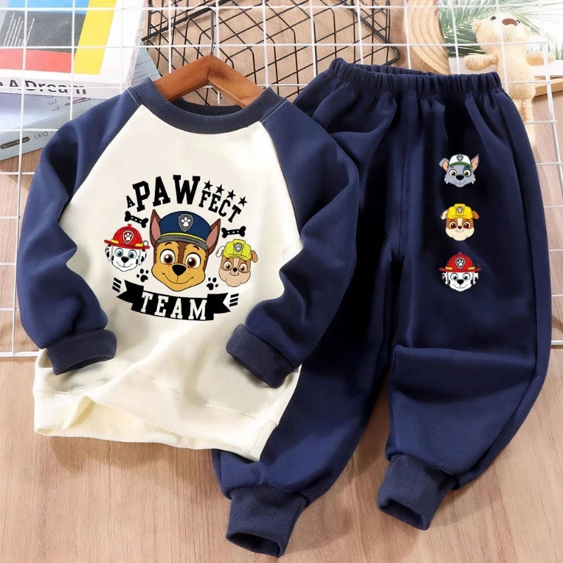 Ensemble Pat' Patrouille sweat écru Pawfect Team, pantalon et manches bleu marine, chiots imprimés sur la jambe