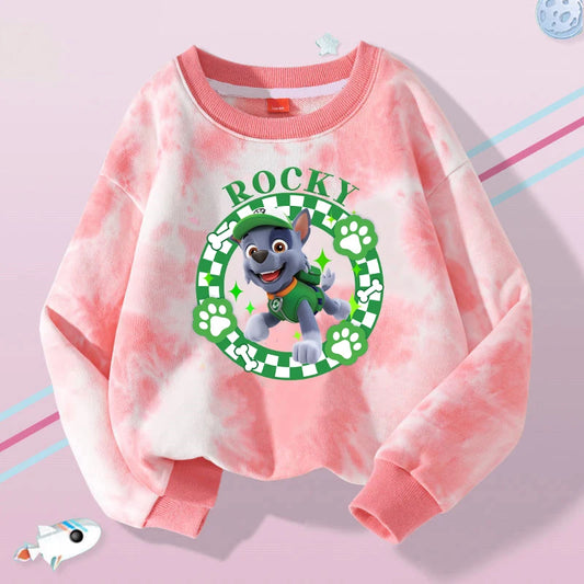 Pull tie-dye rose Pat Patrouille, col rond côtelé, motif Rocky chien vert.