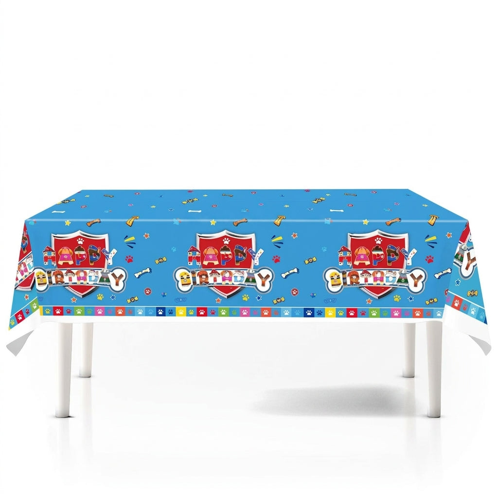 Nappe Pat' Patrouille bleue 108 × 180 cm, camion de pompier de Marcus et confettis, sur une table