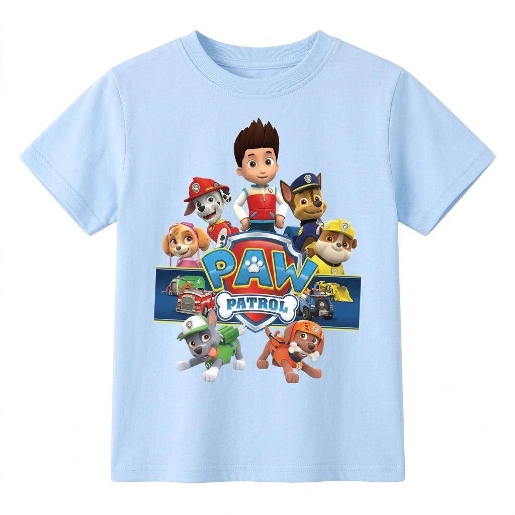 T-shirt Pat' Patrouille bleu ciel à manches courtes pour enfant, Ryder debout derrière les chiots et le logo